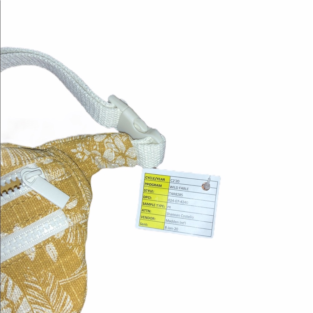 Wild Fable Fanny Pack - Picture 4 of 4
